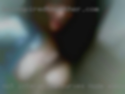 NOT INTERESTED curves nude woman IN THE DICK PICS.